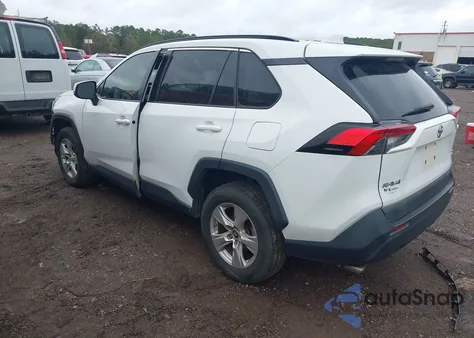 2019 Toyota Rav4 Xle z USA, uszkodzony, nr VIN 2T3W1RFV8KW038251